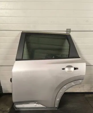 Nissan Rogue Rear door 
