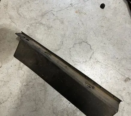 Mazda CX-3 Fender end trim D10E56915 K6805