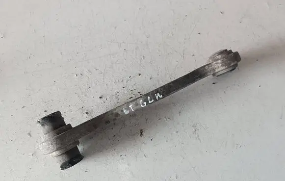 Mercedes-Benz GLK (X204) Rear suspension control arm 