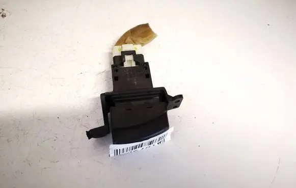 Subaru Legacy Hazard light switch 06901