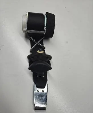 Ford Galaxy Rear seatbelt 613B85D