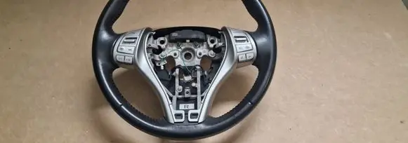 Nissan X-Trail T32 Steering wheel 920A