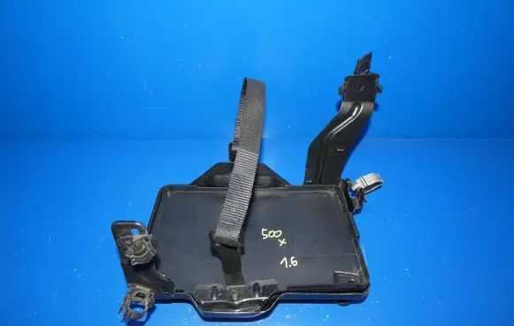 Fiat 500X Battery bracket 