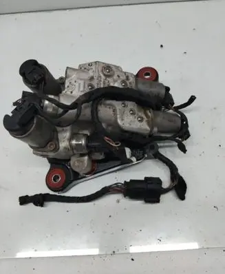 BMW 5 GT F07 Air suspension compressor 6775258
