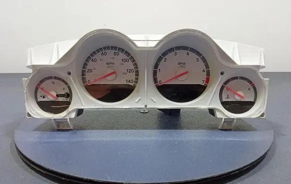 Dodge Magnum Speedometer (instrument cluster) P05172118AE