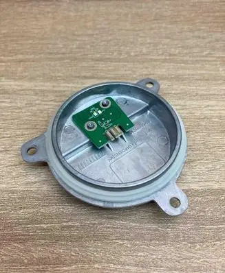 BMW X5 G05 LED ballast control module 63118496133 1420000423