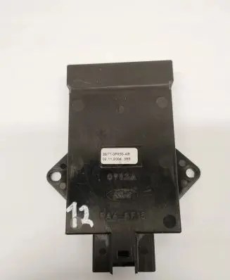 Ford Mondeo Mk III Window wiper relay 3S7T3F856AB