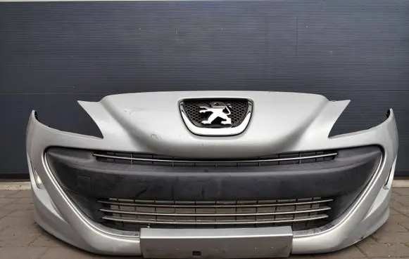 Peugeot 308cc Front bumper 9681848777