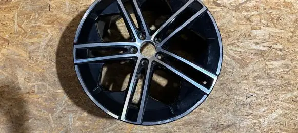 Mercedes-Benz EQE v295 R21 alloy rim A2954011500 B003277