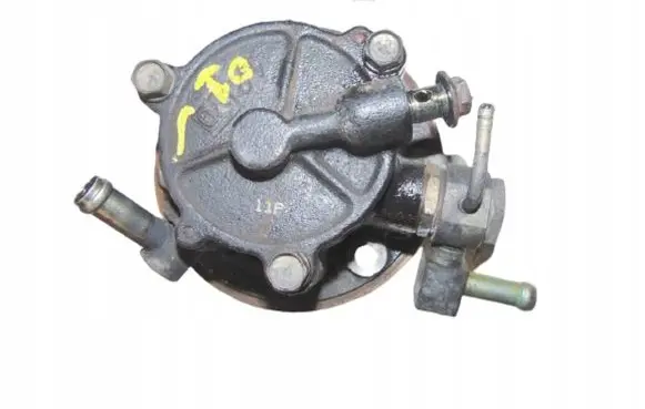 Nissan Primera Vacuum pump 146502J601