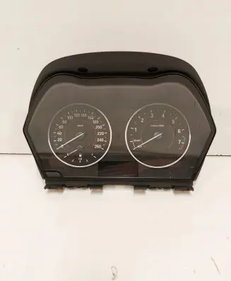 BMW 1 F20 F21 Speedometer (instrument cluster) 9232891