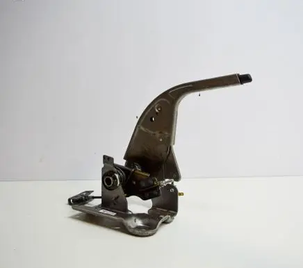 Nissan Juke I F15 Hand brake release handle 360101KK0A