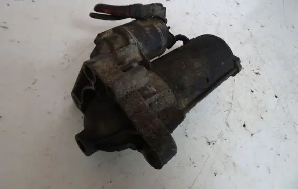 Renault Master II Starter motor