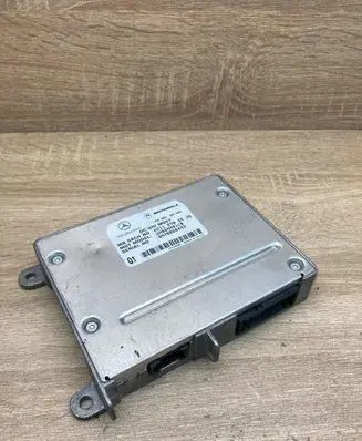 Mercedes-Benz C W203 Bluetooth control unit module A2118705526