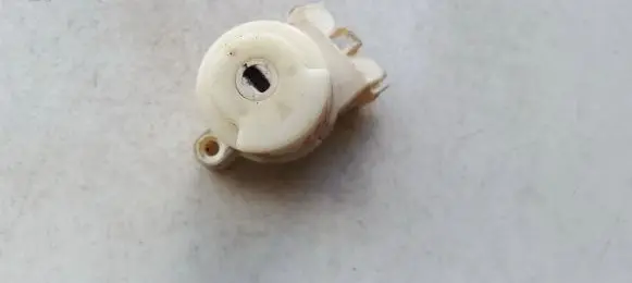 Mitsubishi Lancer X Ignition lock contact 