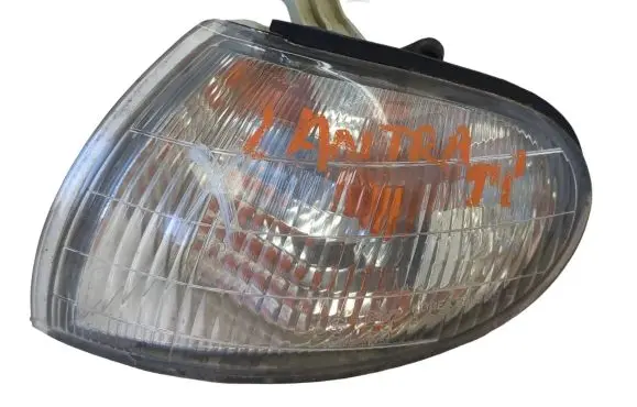 Hyundai Lantra I Front indicator light 92301285