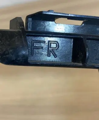 Toyota RAV 4 (XA40) Front bumper mounting bracket 5215542030