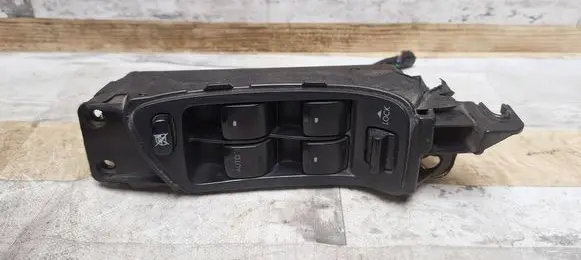 Subaru Outback Electric window control switch 514837