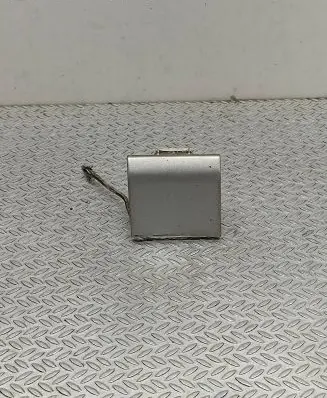 Mercedes-Benz C W203 Front tow hook cap/cover A2038850026 778600013 11779981