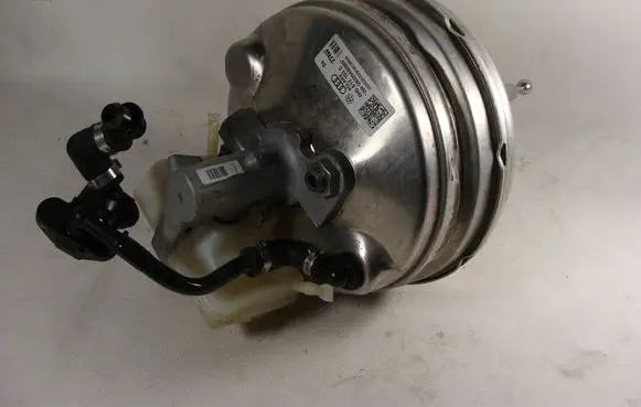 Audi A8 S8 D4 4H Brake booster 4H0612103C