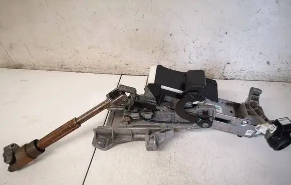 Mazda 3 II Steering wheel axle 8V6N3C529TB