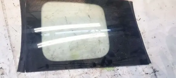 Mazda 5 Rear side window
