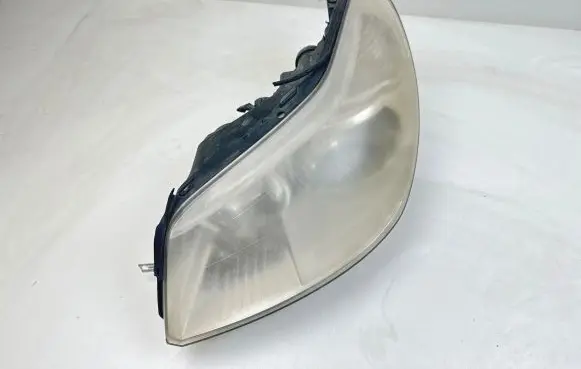 Citroen C5 Headlight/headlamp 08261310