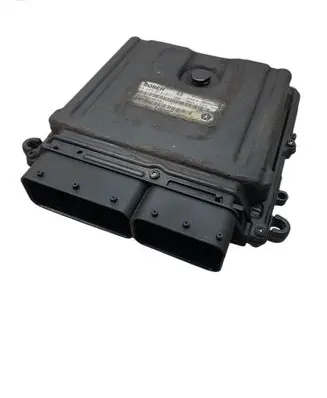 Jeep Grand Cherokee (WK) Engine control unit/module 0281013911 P05187198AC T00GB249740453