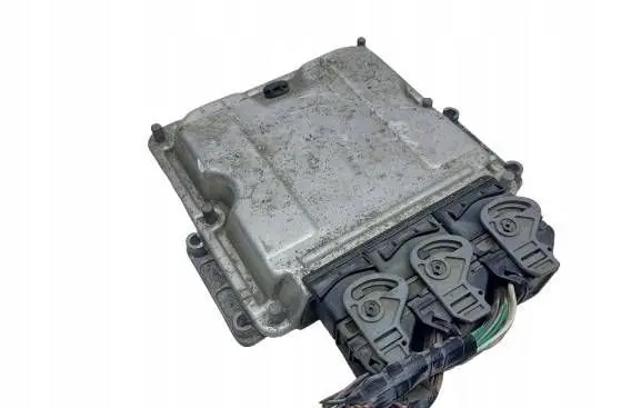 Renault Laguna II Engine control unit/module 8200048297 0281010297