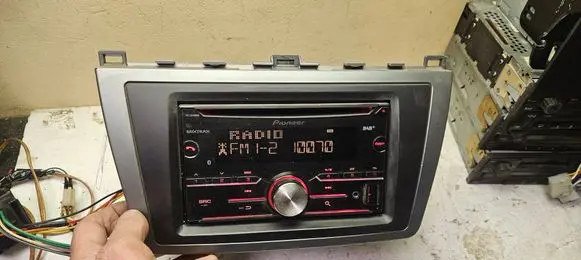 Mazda 6 Radio/CD/DVD/GPS head unit PIONEER FHX8400DAB 2DIN