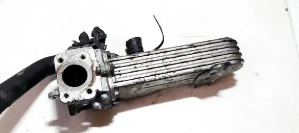 Volkswagen Jetta V EGR valve cooler 03G131513J 03G131063F