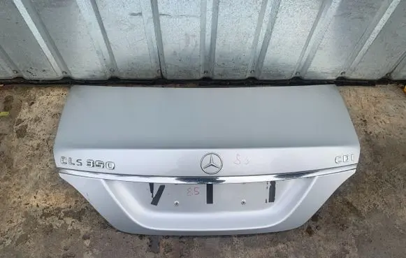 Tailgate/trunk/boot lid