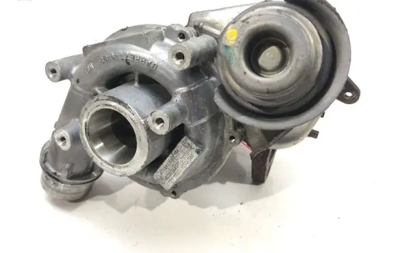 Nissan Note (E12) Turbo 8201164371