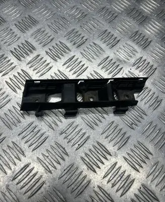 Volkswagen PASSAT B6 Front bumper mounting bracket 3C0807183