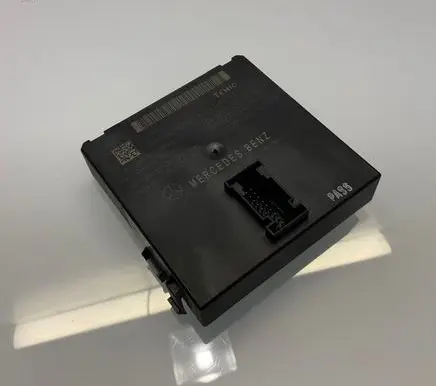 Mercedes-Benz S W221 Gateway control module A2215409562 A2214481427 A2215408462
