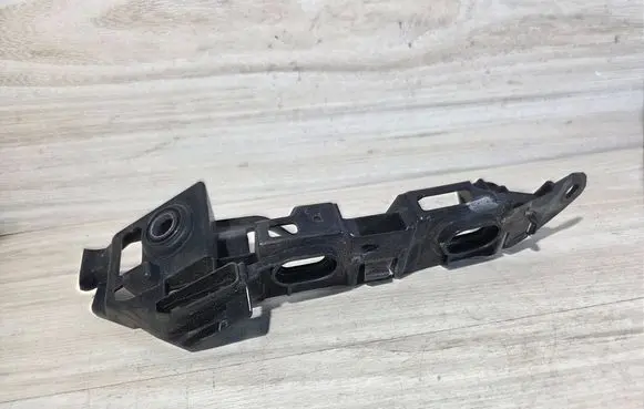 Volkswagen Golf VII Front bumper mounting bracket 5G0807183A