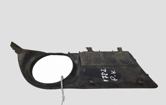 Toyota Corolla Verso E121 Front fog light trim/grill 52128