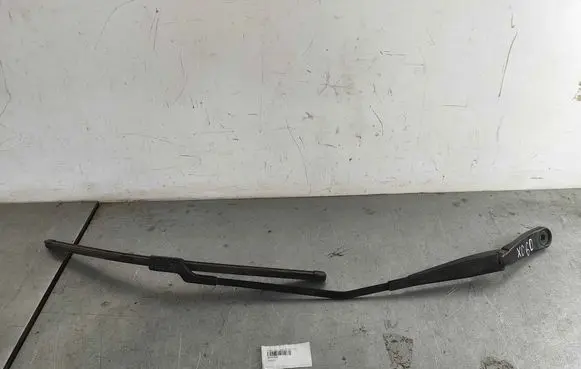 Volvo XC60 Windshield/front glass wiper blade 30753526