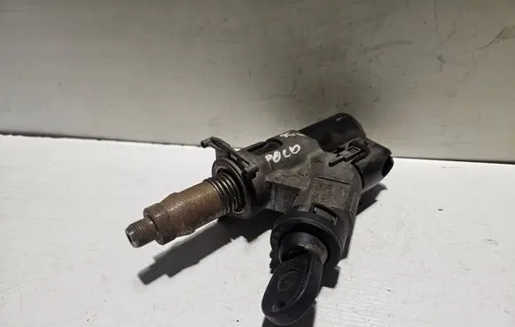 Volkswagen Golf III Ignition lock 357905851D 37046