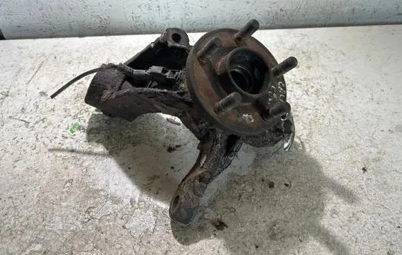 Ford Galaxy Front wheel hub