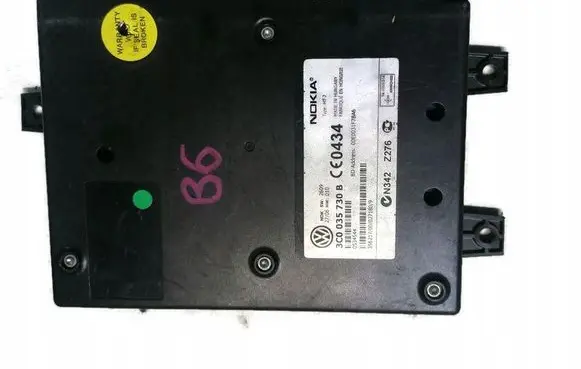Volkswagen PASSAT B6 Bluetooth control unit module 3C0035730B
