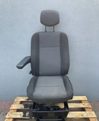 Renault Master III Front driver seat 