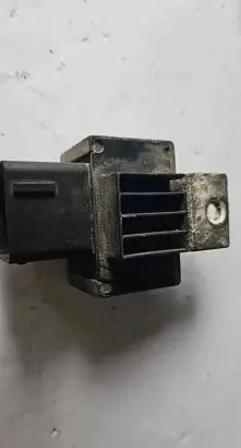 Renault Trafic II (X83) Glow plug pre-heat relay PA6T25GF15