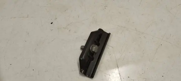 Battery bracket