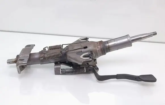 Suzuki Grand Vitara I Steering column universal joint