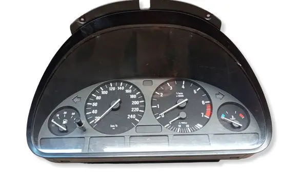 BMW 5 E39 Speedometer (instrument cluster) 87001313 87001374