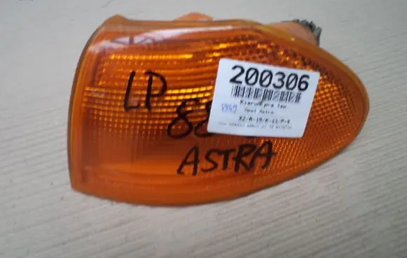Opel Astra F Front indicator light