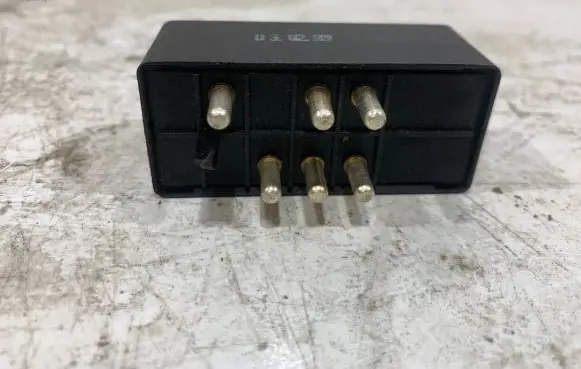 Mercedes-Benz E W124 Sunroof control unit/module 898740000 12428210047