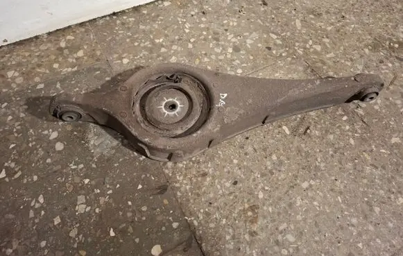 Volvo V60 Rear upper control arm/wishbone 31317602