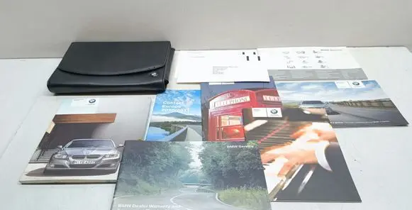 BMW 3 E90 E91 Owners service history hand book 